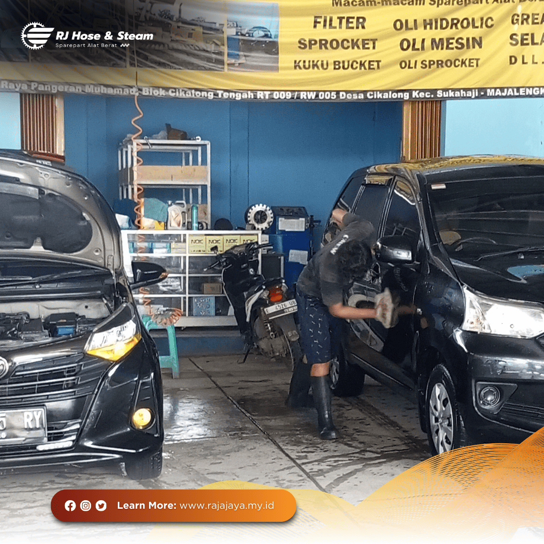 Cuci Steam Mobil & Motor